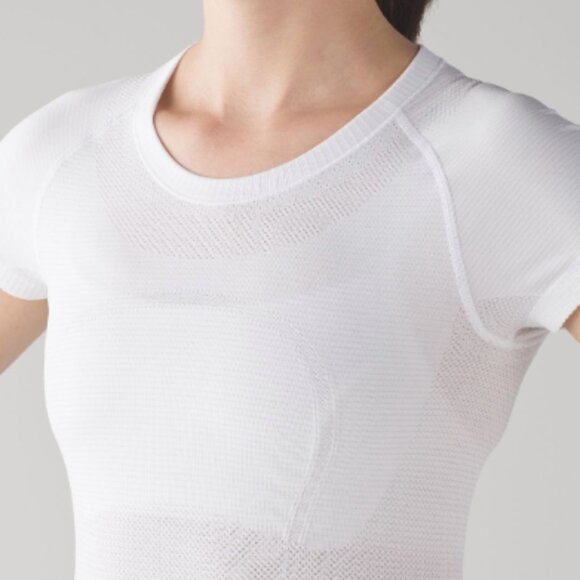 (6061)  🍋 LULULEMON RUN: Swiftly Tech Short Sleeve Crew Sz 10 **LOVED - Picture 4 of 10